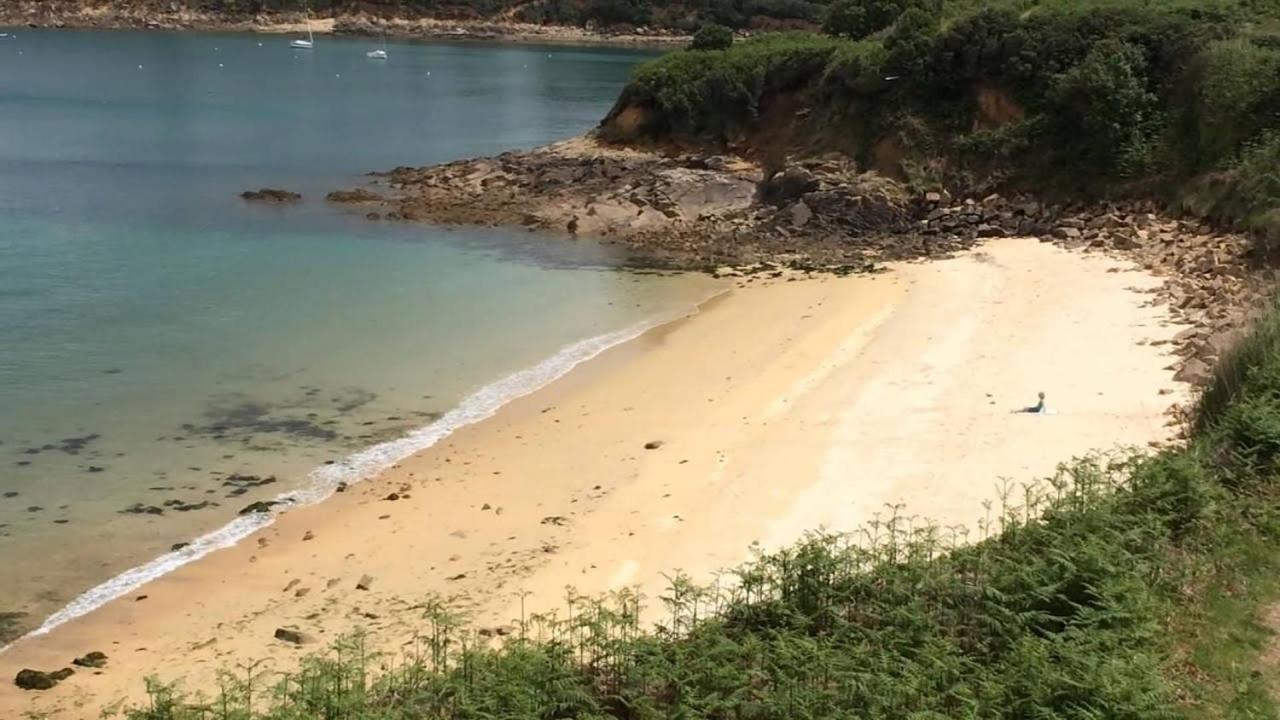 Gite De Charme Entre Terre Et Mer Villa Plougonven Eksteriør billede